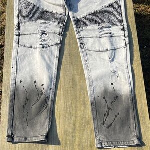 KDNK Men’s Skinny Tapered Jeans